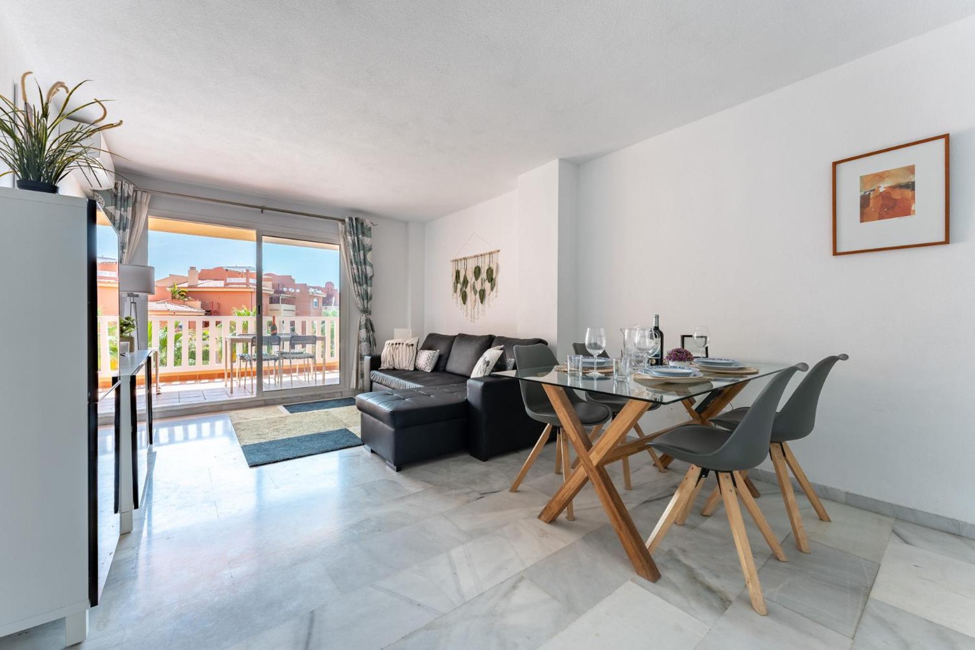 Malagasuite Amatista Apartemen *